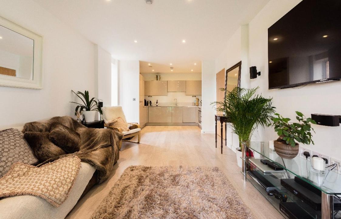 Lovely 2 Bed Apartment 15Mins From Bond St Лондон Екстер'єр фото