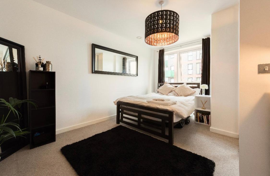 Lovely 2 Bed Apartment 15Mins From Bond St Лондон Екстер'єр фото